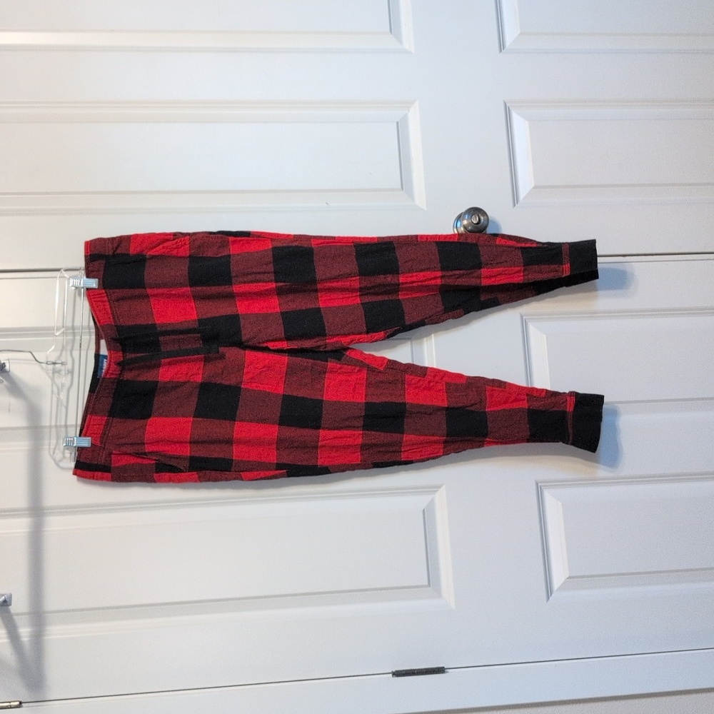 Old Navy Flannel Sleep Jogger 🎄